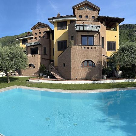 Villa C Luxury Estate ซานตันโตนิโอ อาบาเต ภายนอก รูปภาพ