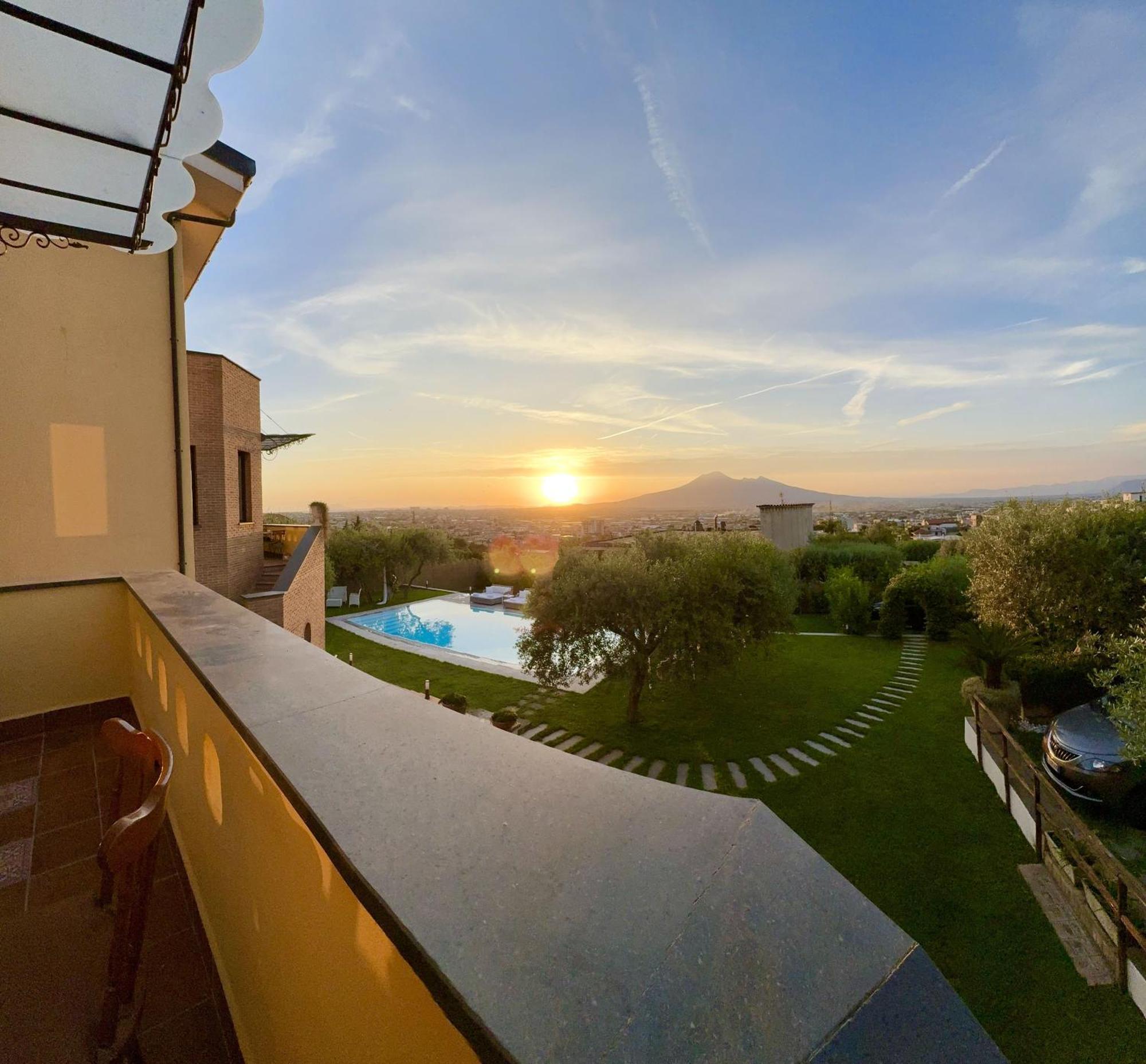 Villa C Luxury Estate ซานตันโตนิโอ อาบาเต ภายนอก รูปภาพ